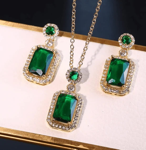 Royal Gemstone Necklace Set – Elegant Necklace & Matching Earrings Jewelry Set | Saudi Arabia